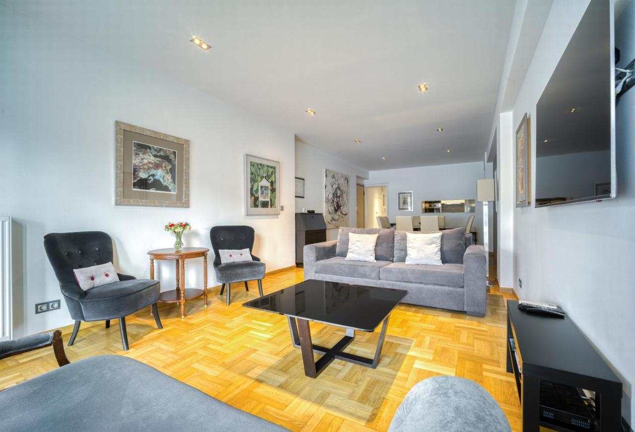 Bright Spacious Luxury Apartment In Prime Central Athènes Extérieur photo