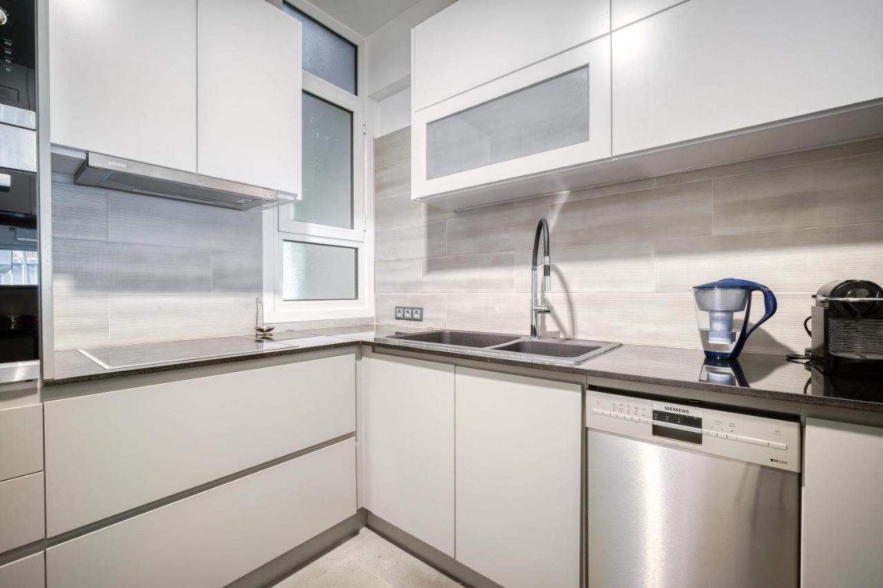 Bright Spacious Luxury Apartment In Prime Central Athènes Extérieur photo