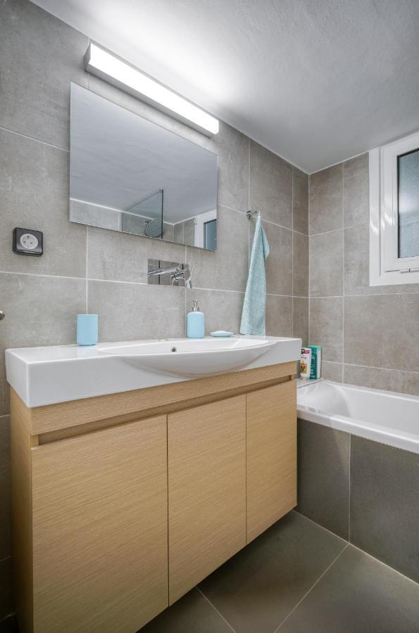 Bright Spacious Luxury Apartment In Prime Central Athènes Extérieur photo